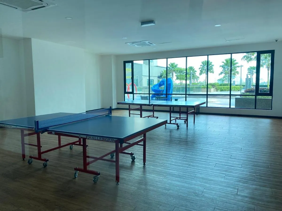 Vesta Homes, Molek Regency With Golf View, Johor Bahru, Mid Valley