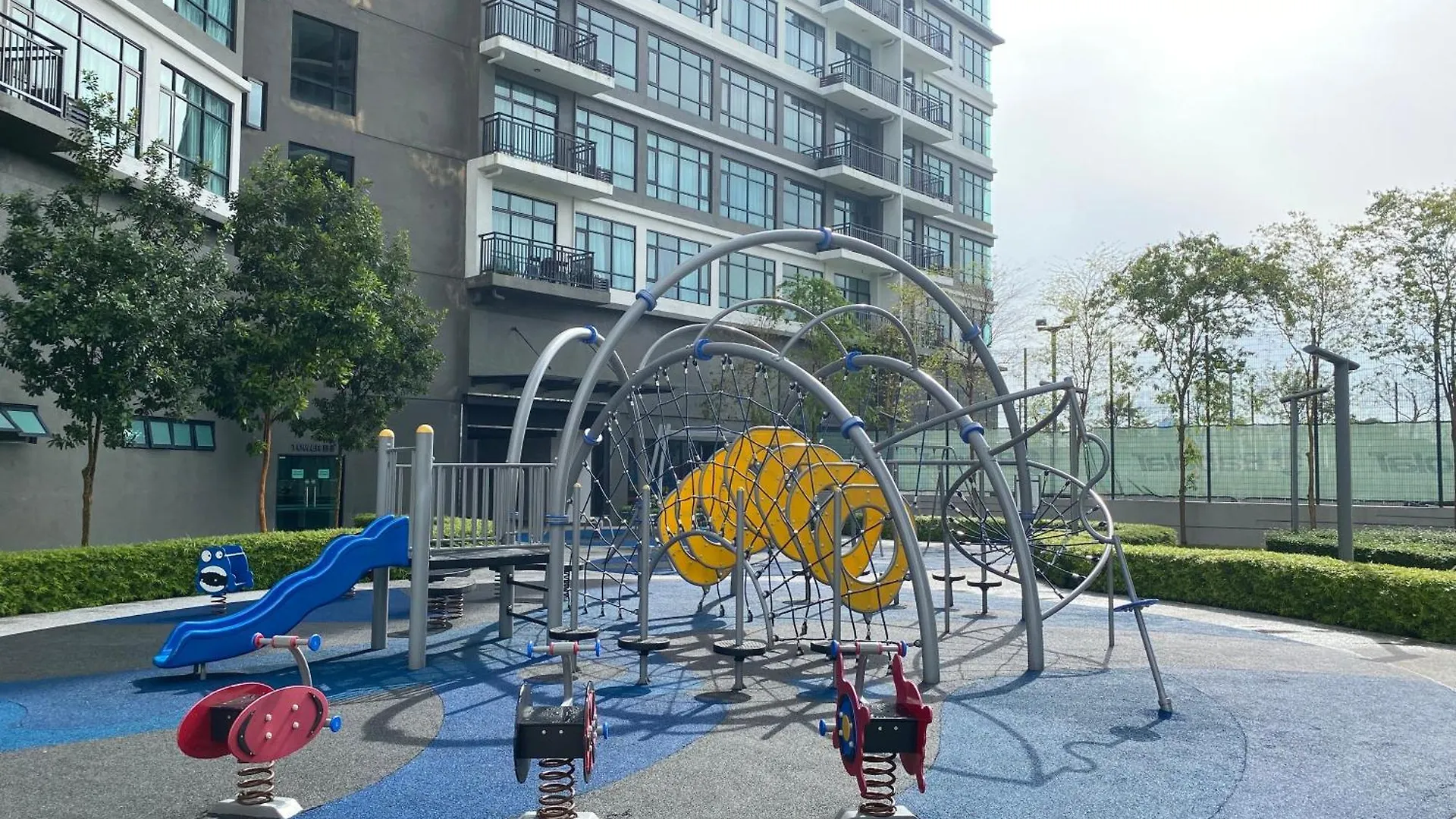 Vesta Homes, Molek Regency With Golf View, Johor Bahru, Mid Valley 0*,